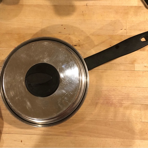Prudential Ware 1 qt saucepan - Picture 1 of 5